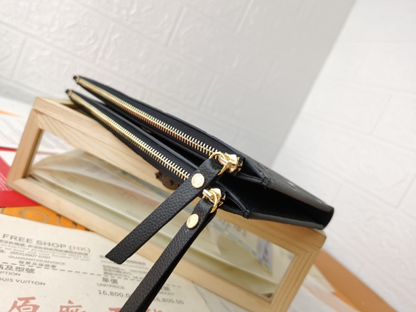 LVコピーウォレット内部構造